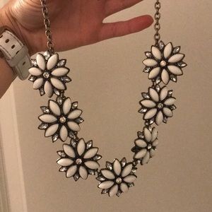White flower statement necklace